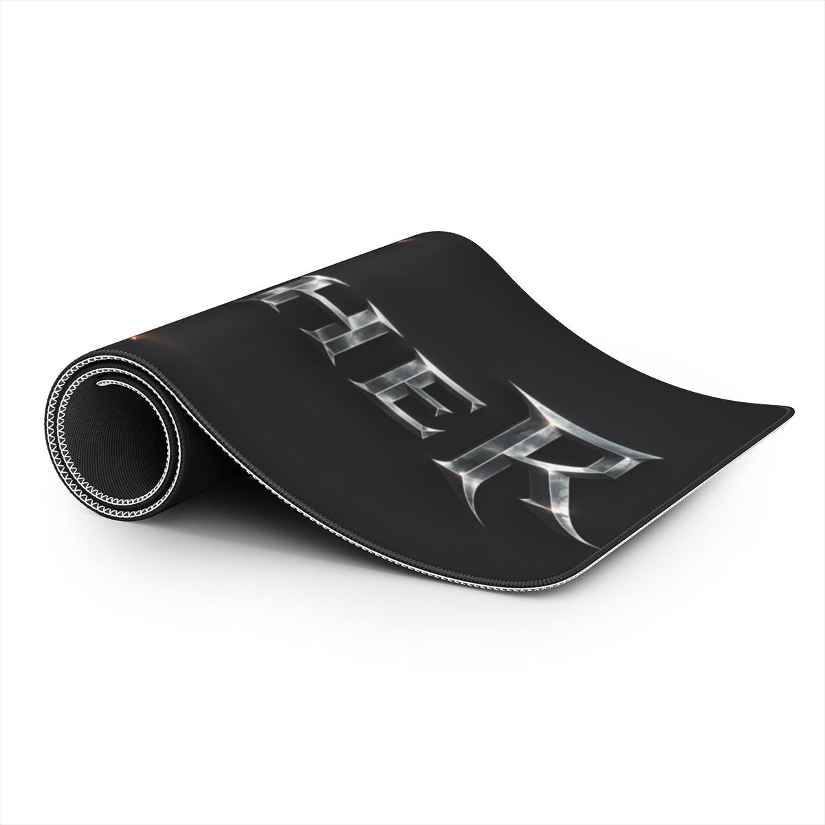Podložka na stůl HELLRASHER – XL Desk Mat